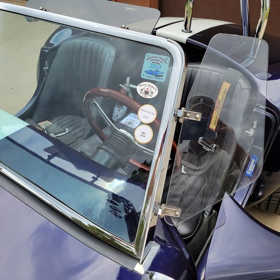 Unknown-Cobra-1966-Blue-Black-3