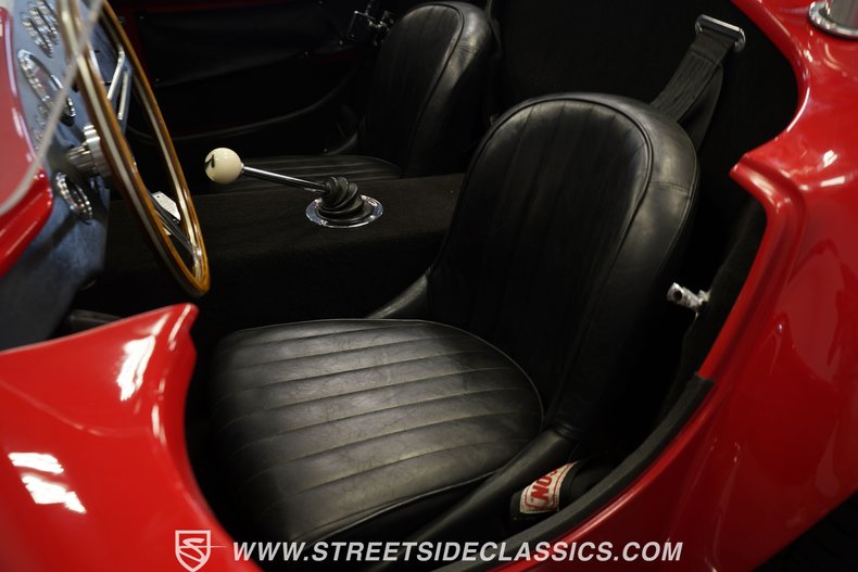 Unknown-Cobra-1966-Red-Black-2