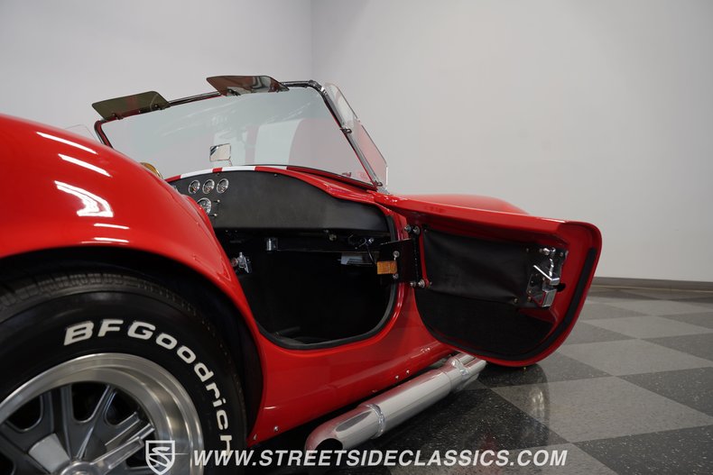Unknown-Cobra-1966-Red-Black-29