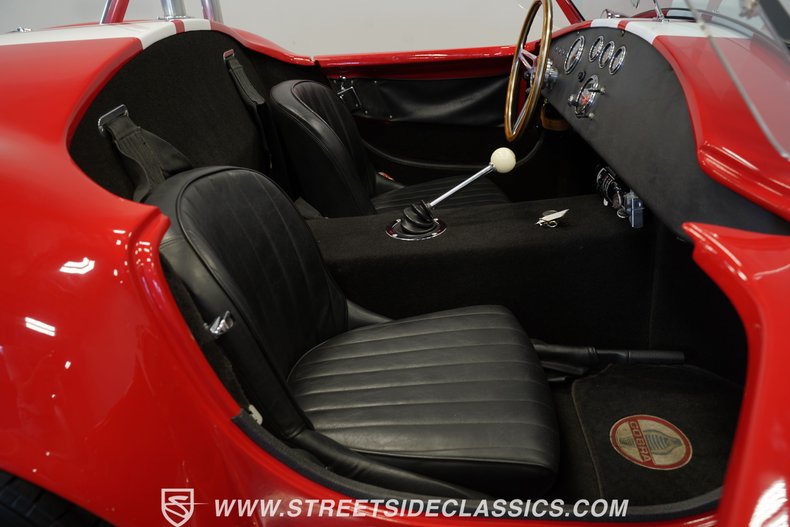 Unknown-Cobra-1966-Red-Black-36