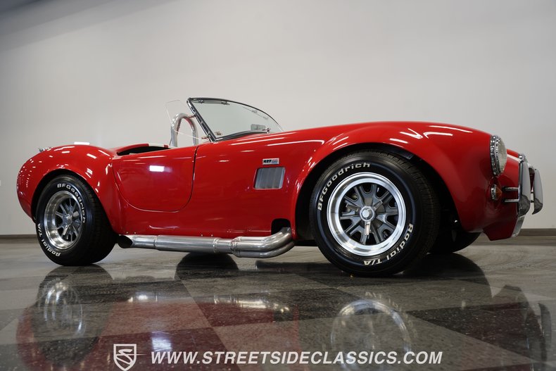 Unknown-Cobra-1966-Red-Black-41