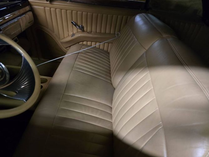 Unknown-Comet-1949-Black-2