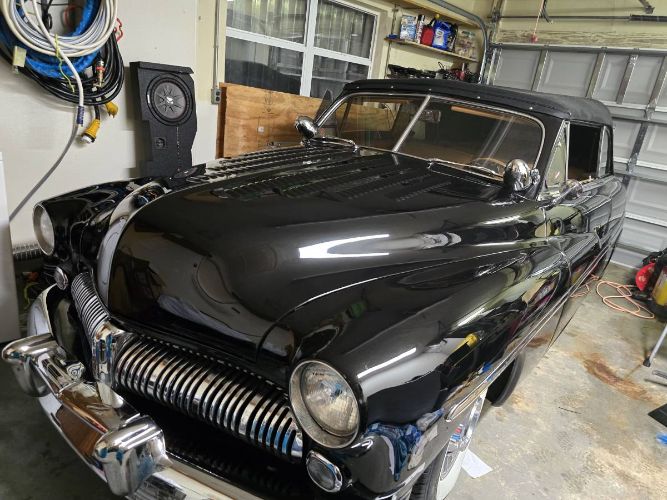 Unknown-Comet-1949-Black-7