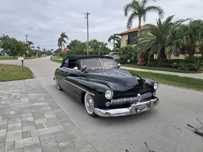 Unknown-Comet-1949-Black