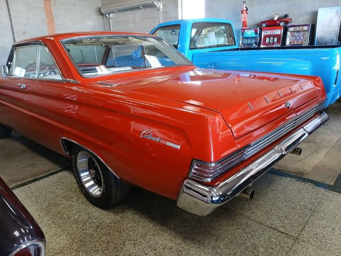 Unknown-Comet-1955-Red-5