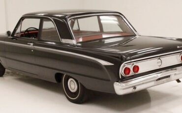Unknown-Comet-1962-Black-Red-1