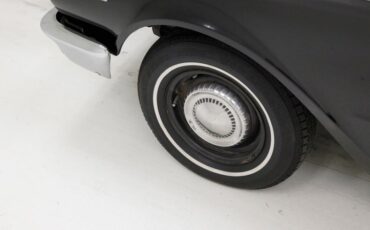Unknown-Comet-1962-Black-Red-15