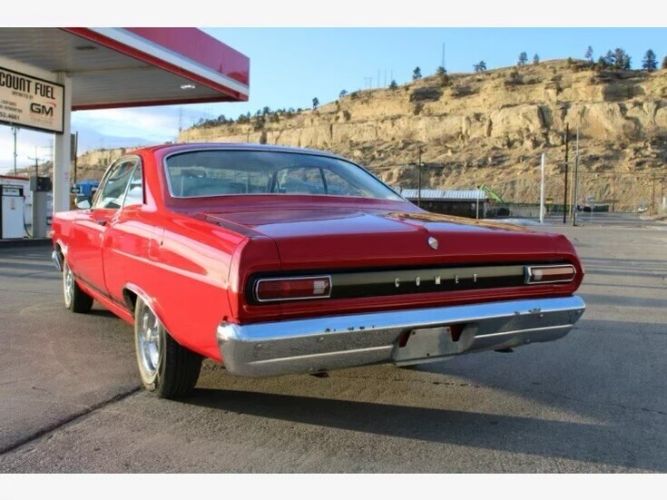 Unknown-Comet-1966-Red-Black-14