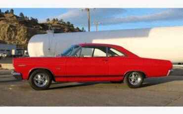 Unknown-Comet-1966-Red-Black