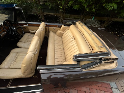 Unknown-Continental-1960-Burgundy-Tan-5