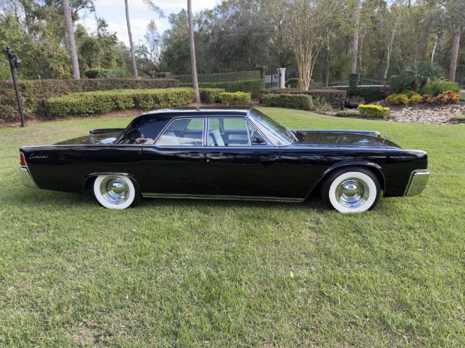 Unknown-Continental-1962-Black-BlackWhite-2