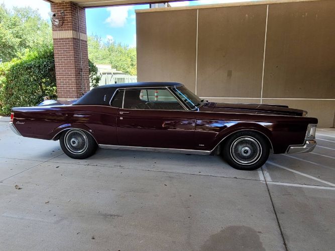 Unknown-Continental-1968-MaroonBlack-Top-5