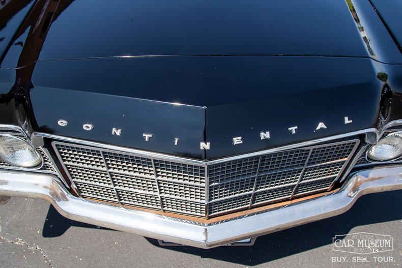 Unknown-Continental-1969-Black-Black-Leather-25