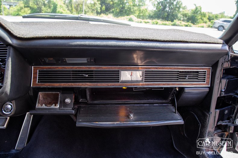 Unknown-Continental-1969-Black-Black-Leather-36