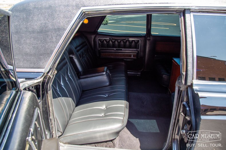 Unknown-Continental-1969-Black-Black-Leather-39