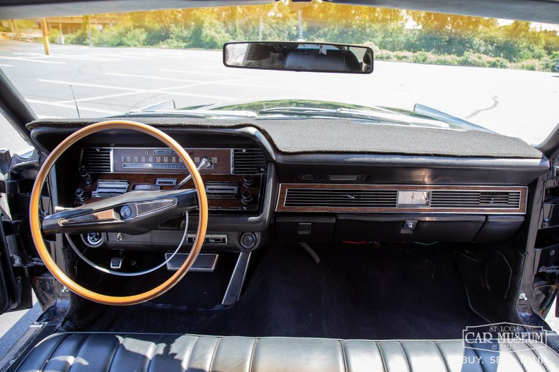 Unknown-Continental-1969-Black-Black-Leather-4