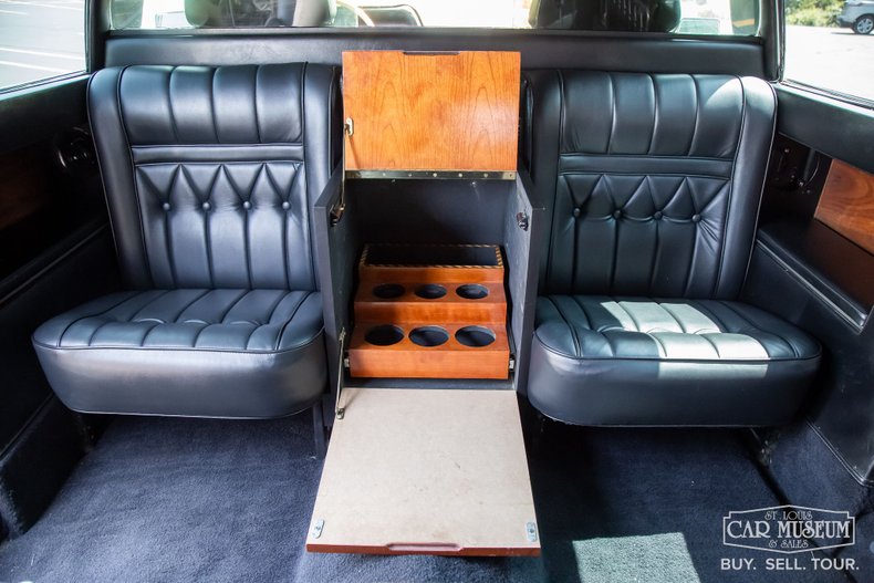Unknown-Continental-1969-Black-Black-Leather-46