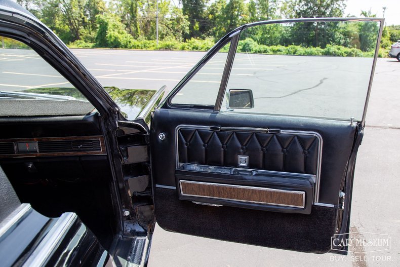 Unknown-Continental-1969-Black-Black-Leather-9