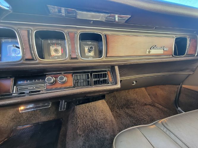 Unknown-Continental-1970-Ginger-Moondust-20