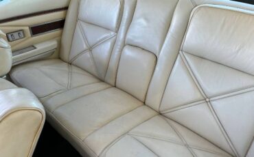 Unknown-Continental-1970-WhiteWhite-Vinyl-to-White-Leather-5