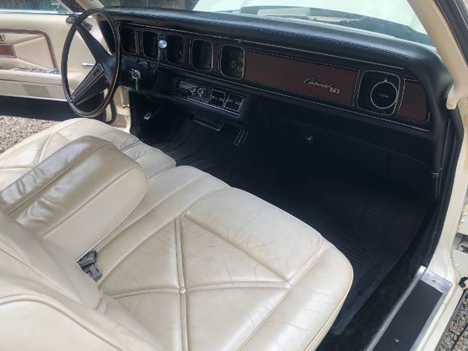 Unknown-Continental-1971-White-White-4