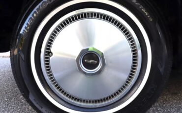 Unknown-Continental-1973-Silver-Red-13