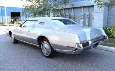 Unknown-Continental-1973-Silver-Red-14