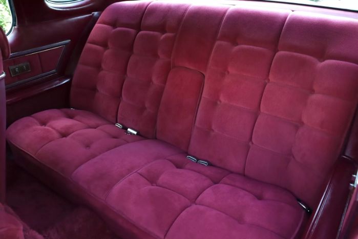 Unknown-Continental-1973-Silver-Red-7