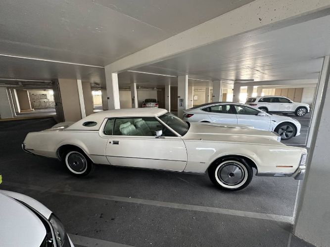 Unknown-Continental-1973-White