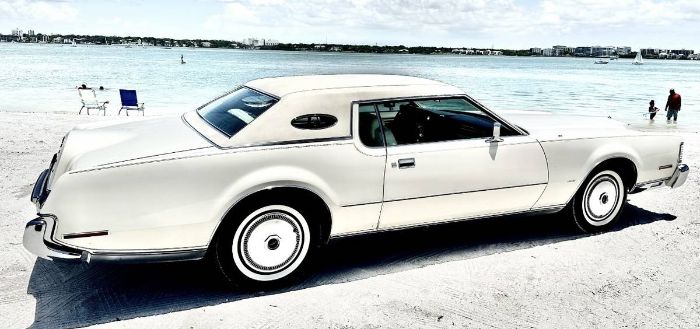 Unknown-Continental-1973-White-16