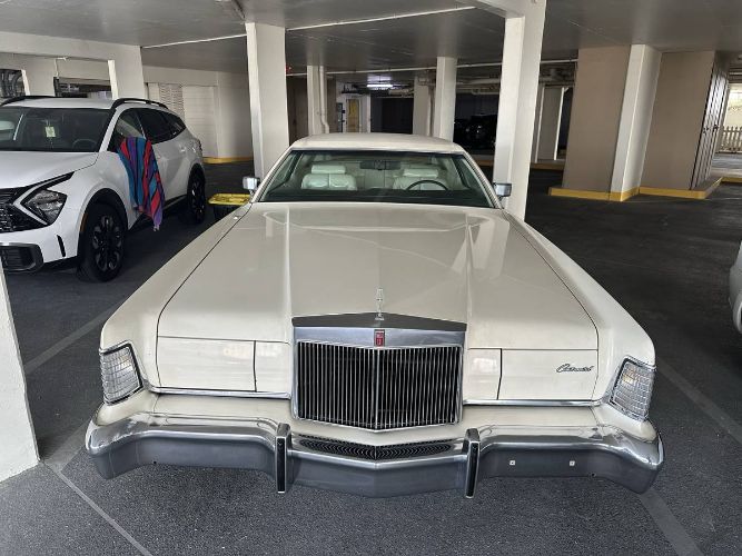 Unknown-Continental-1973-White-9