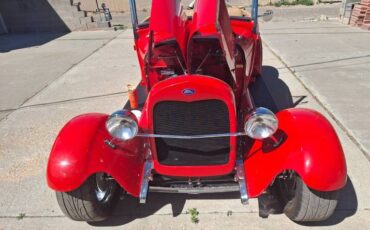 Unknown-Convertible-1929-red-tan-2