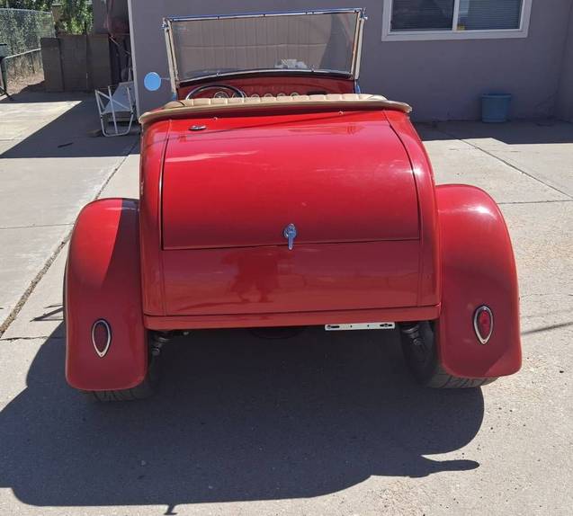 Unknown-Convertible-1929-red-tan-3