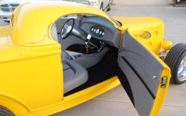 Unknown-Convertible-1932-yellow-gray-12