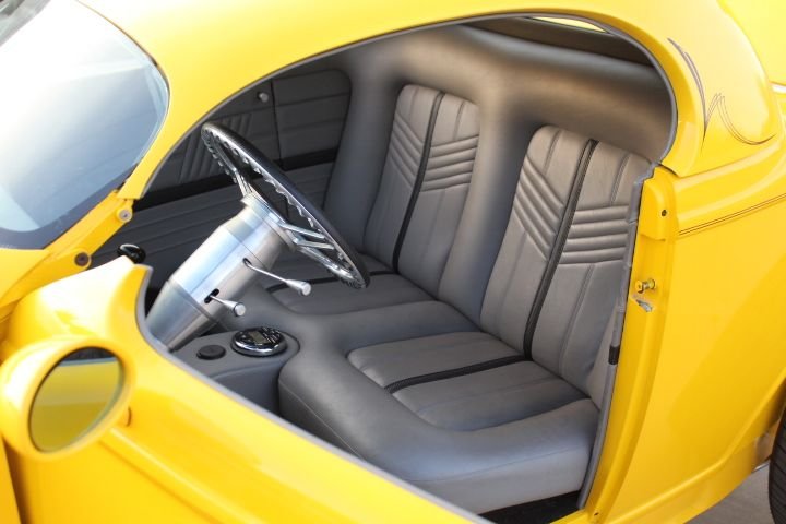 Unknown-Convertible-1932-yellow-gray-21