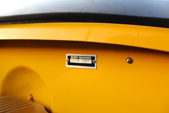 Unknown-Convertible-1932-yellow-gray-27