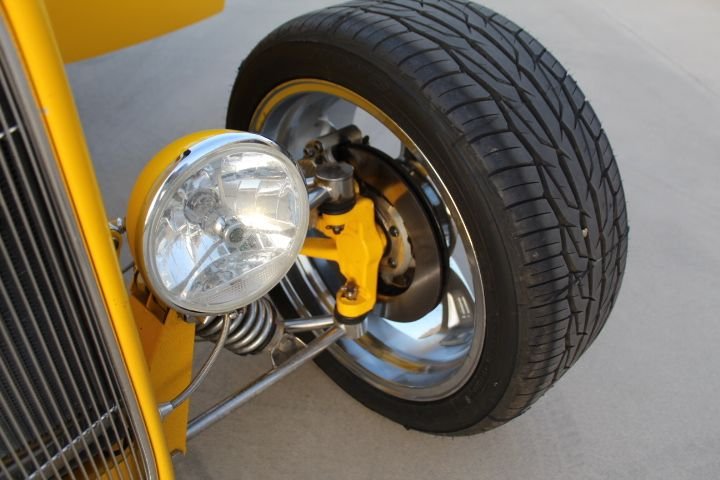 Unknown-Convertible-1932-yellow-gray-28