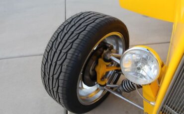 Unknown-Convertible-1932-yellow-gray-29