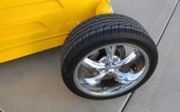 Unknown-Convertible-1932-yellow-gray-34