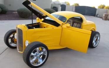Unknown-Convertible-1932-yellow-gray