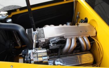 Unknown-Convertible-1932-yellow-gray-4