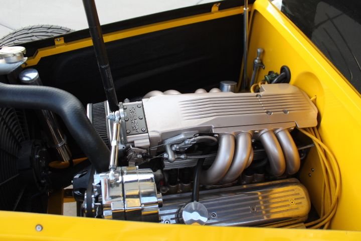 Unknown-Convertible-1932-yellow-gray-4