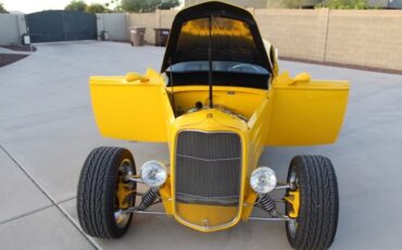 Unknown-Convertible-1932-yellow-gray-41