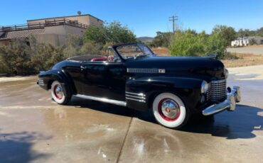 Unknown-Convertible-1941-Black-Red-21