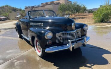Unknown-Convertible-1941-Black-Red-22