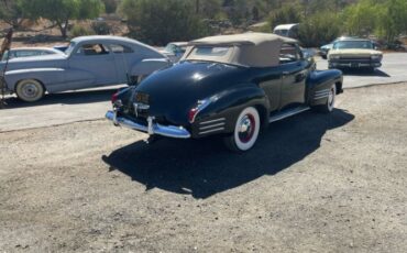 Unknown-Convertible-1941-Black-Red-32