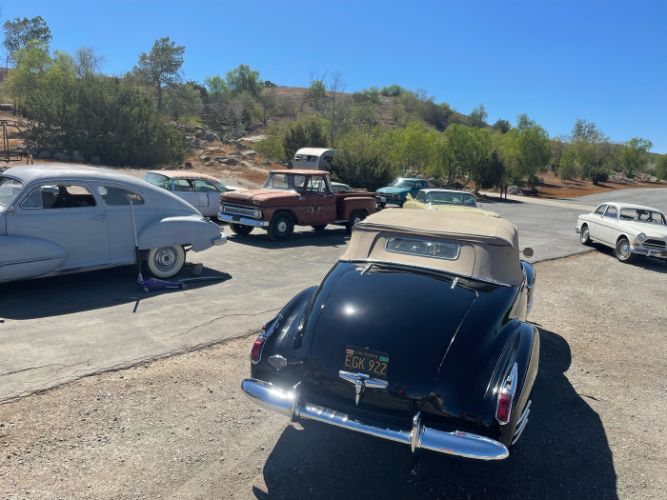 Unknown-Convertible-1941-Black-Red-33