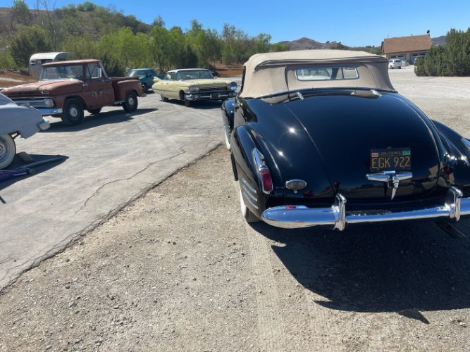 Unknown-Convertible-1941-Black-Red-34