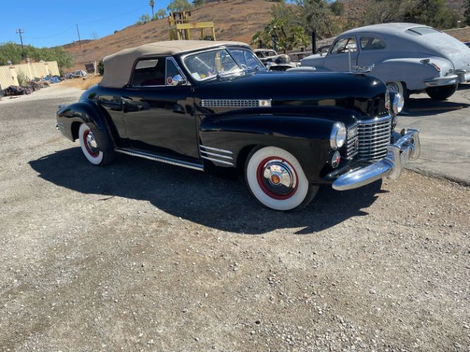 Unknown-Convertible-1941-Black-Red-36