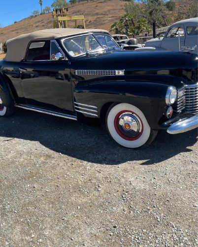 Unknown-Convertible-1941-Black-Red-41